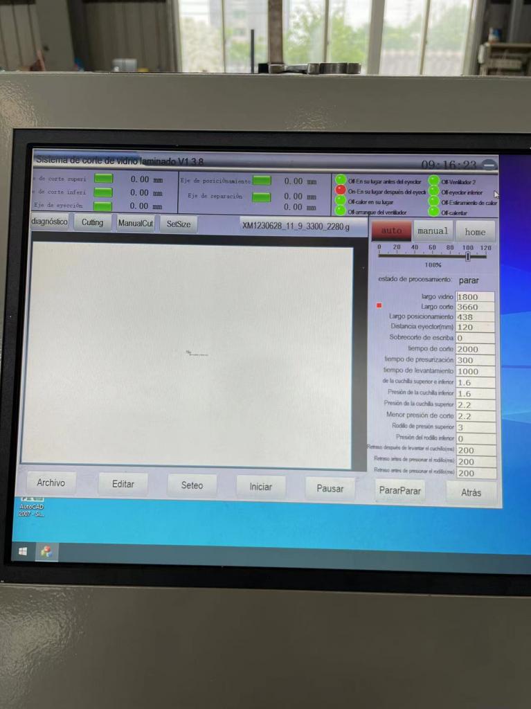 CVL 3700: Mesa de corte CNC para vidrio laminado - Image 4