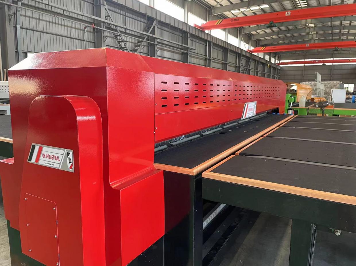 CVL 3700: Mesa de corte CNC para vidrio laminado - Image 6